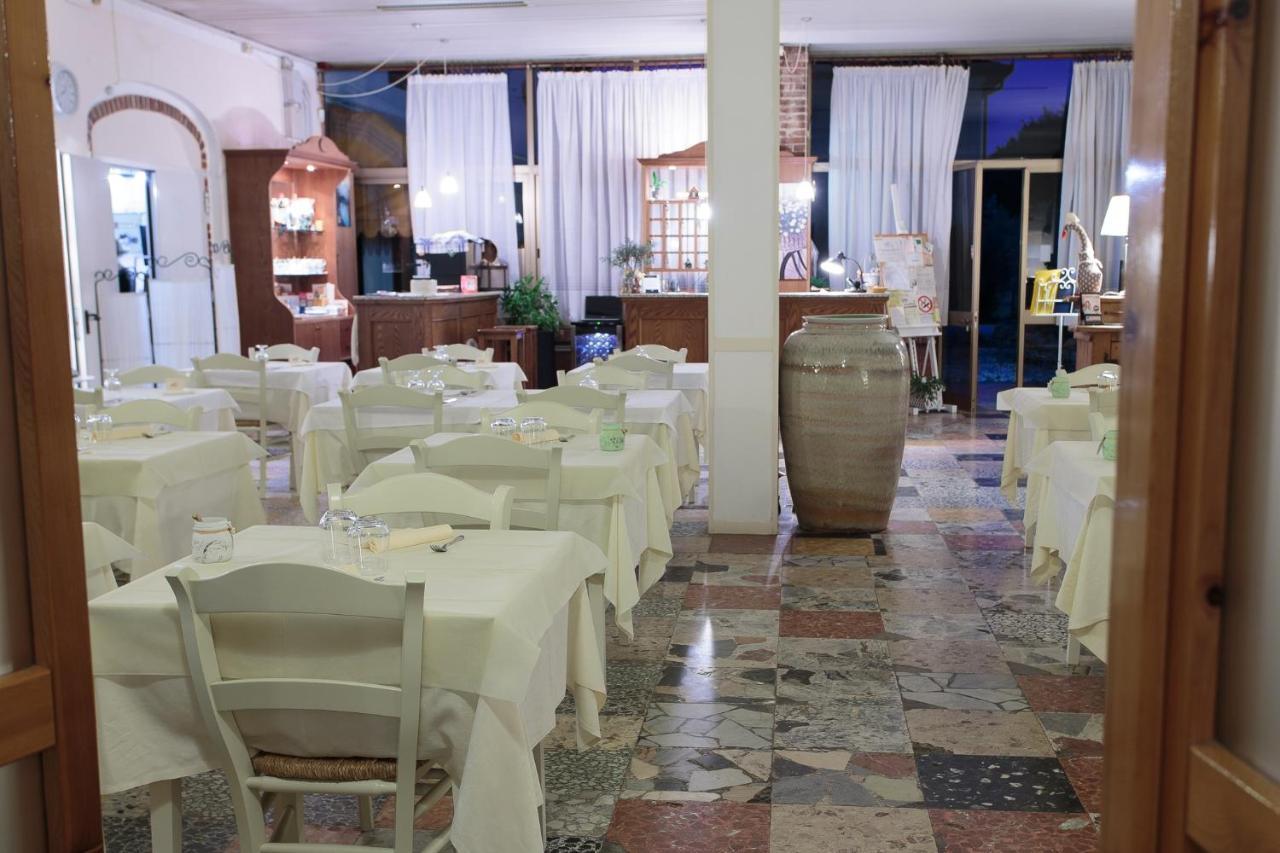 מגדל אגם פוצ'יני Hotel Giuly מראה חיצוני תמונה